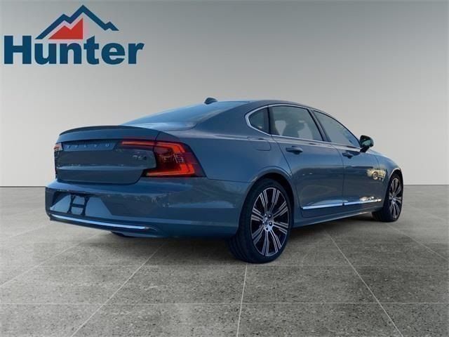 2025 Volvo S90 Plus