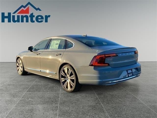 2025 Volvo S90 Plus