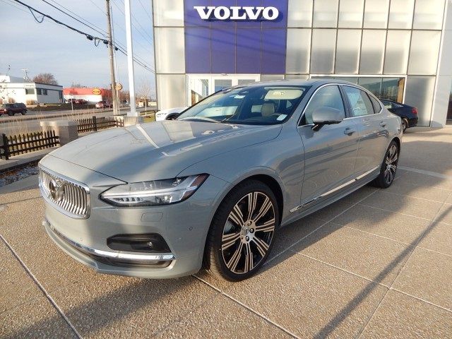 2025 Volvo S90 Ultra