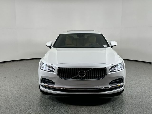 2025 Volvo S90 Ultra