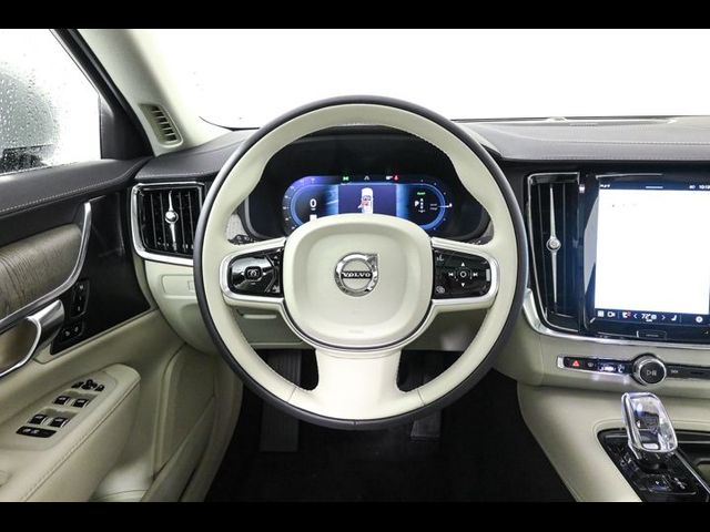 2025 Volvo S90 Plug-In Hybrid Ultra