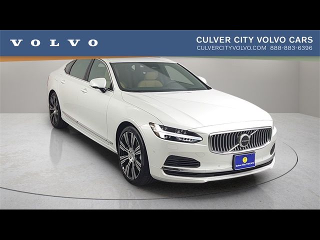 2025 Volvo S90 Plug-In Hybrid Ultra