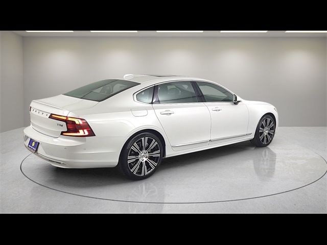 2025 Volvo S90 Plug-In Hybrid Ultra