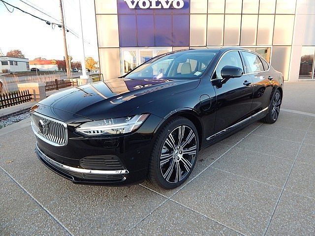 2025 Volvo S90 Plug-In Hybrid Ultra