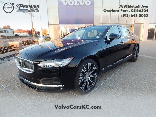 2025 Volvo S90 Plug-In Hybrid Ultra