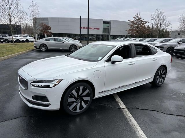 2025 Volvo S90 Plug-In Hybrid Ultra