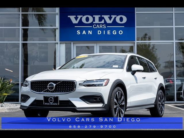 2025 Volvo V60 Cross Country Ultra