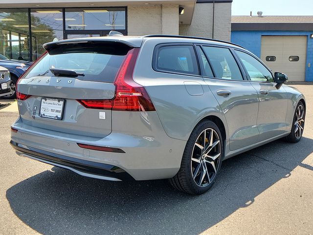 2025 Volvo V60 Plug-In Hybrid Polestar Engineered