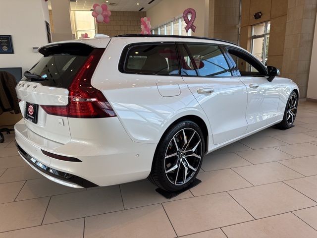 2025 Volvo V60 Plug-In Hybrid Polestar Engineered