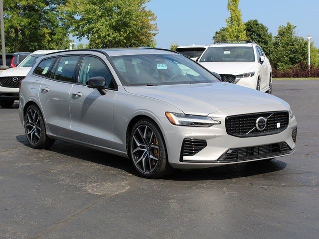 2025 Volvo V60 Plug-In Hybrid Polestar Engineered