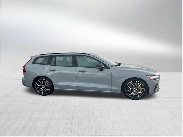 2025 Volvo V60 Plug-In Hybrid Polestar Engineered