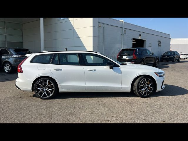 2025 Volvo V60 Plug-In Hybrid Polestar Engineered