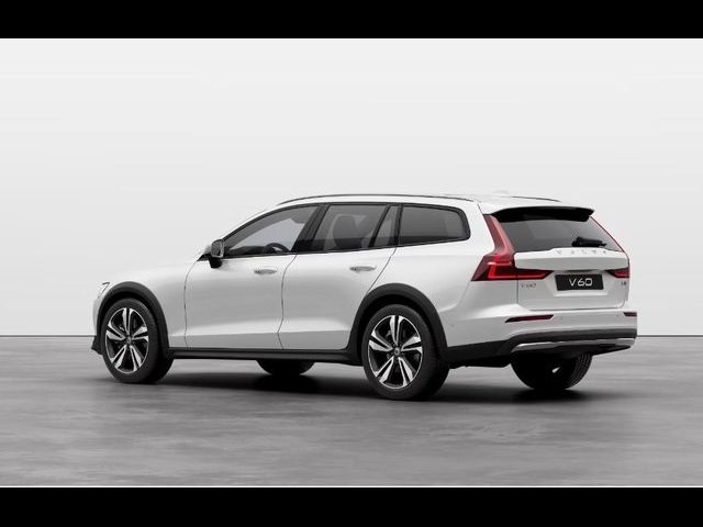 2025 Volvo V60 Cross Country Plus