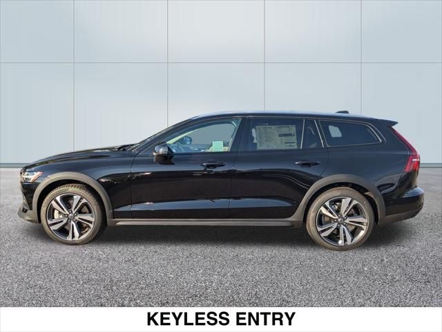 2025 Volvo V60 Cross Country Plus