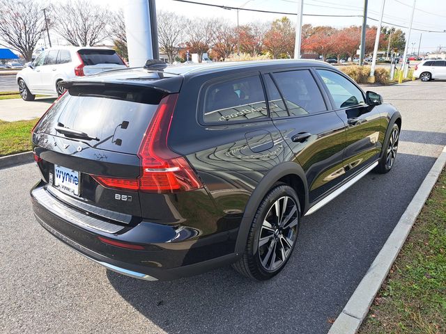 2025 Volvo V60 Cross Country Ultra