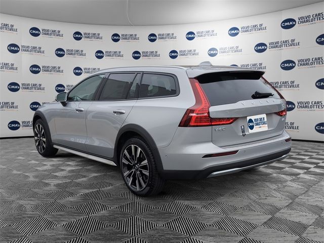 2025 Volvo V60 Cross Country Ultra