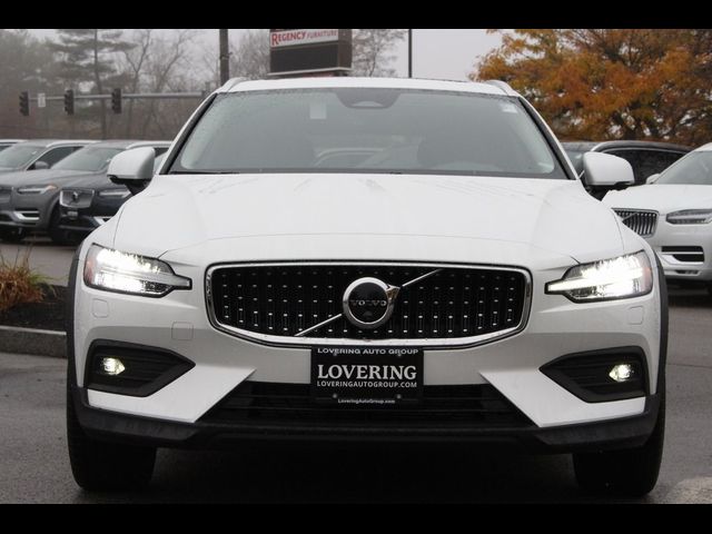 2025 Volvo V60 Cross Country Ultra