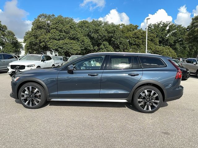 2025 Volvo V60 Cross Country Ultra