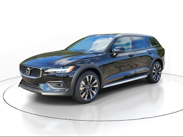 2025 Volvo V60 Cross Country Ultra