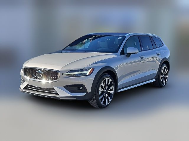 2025 Volvo V60 Cross Country Ultra