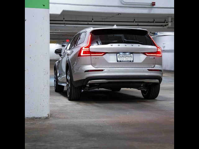 2025 Volvo V60 Cross Country Ultra