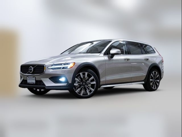 2025 Volvo V60 Cross Country Ultra