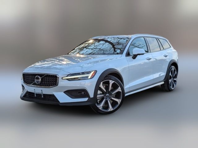 2025 Volvo V60 Cross Country Ultra