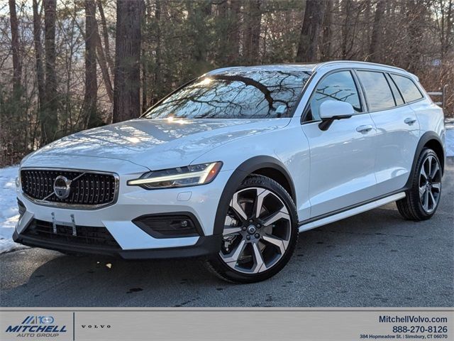 2025 Volvo V60 Cross Country Ultra