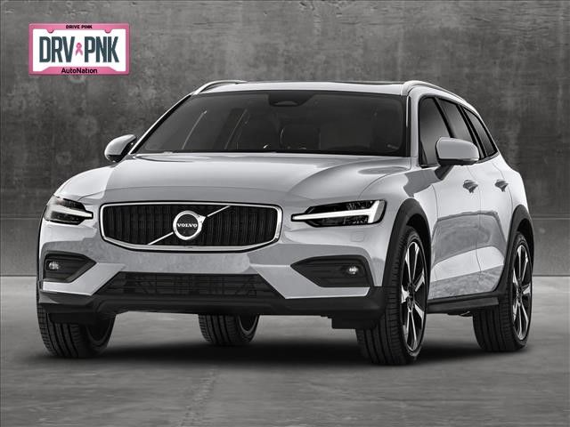 2025 Volvo V60 Cross Country Plus