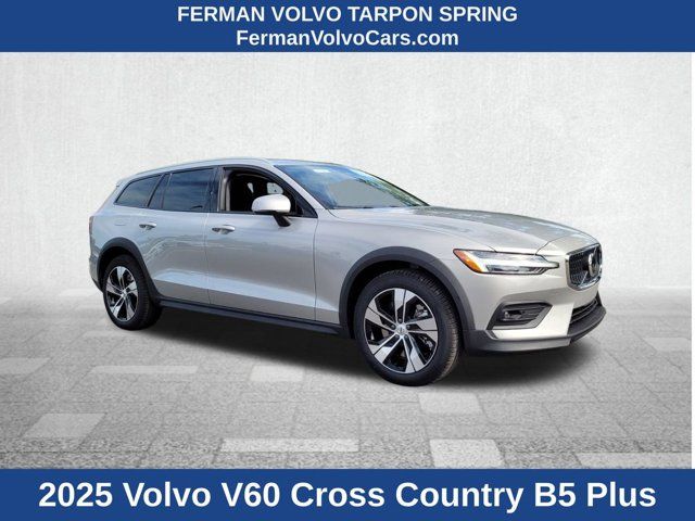 2025 Volvo V60 Cross Country Plus