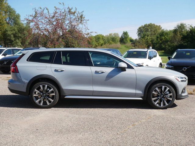 2025 Volvo V60 Cross Country Ultra