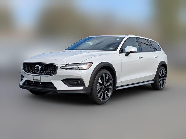 2025 Volvo V60 Cross Country Ultra