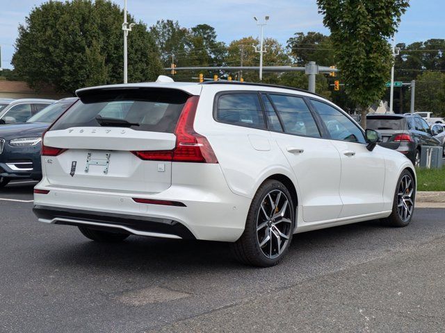 2025 Volvo V60 Plug-In Hybrid Polestar Engineered