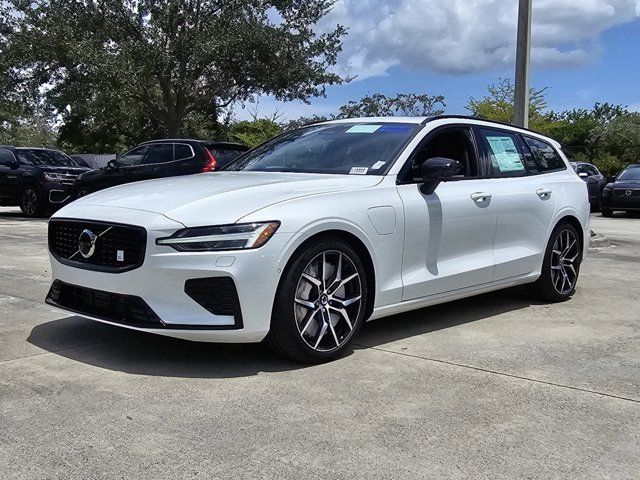 2025 Volvo V60 Plug-In Hybrid Polestar Engineered