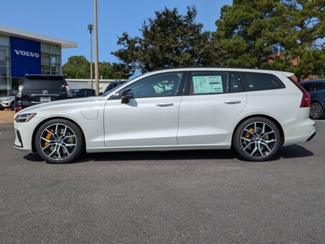 2025 Volvo V60 Plug-In Hybrid Polestar Engineered