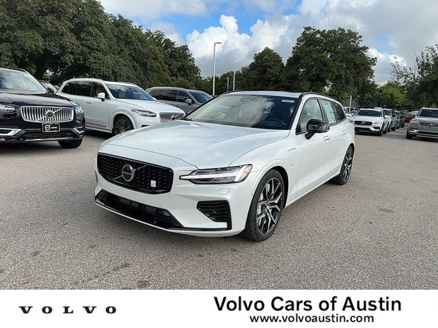 2025 Volvo V60 Plug-In Hybrid Polestar Engineered