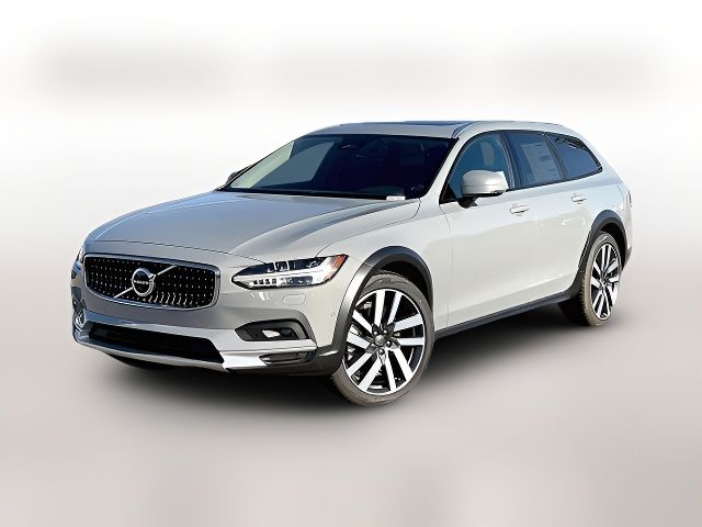 2025 Volvo V90 Cross Country Plus