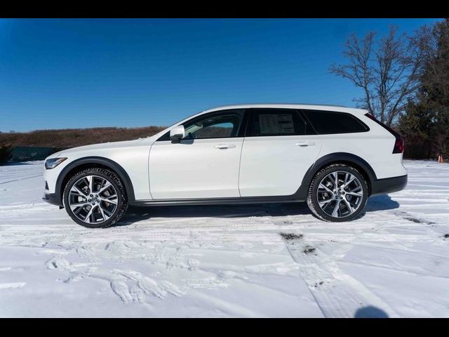 2025 Volvo V90 Cross Country Ultra