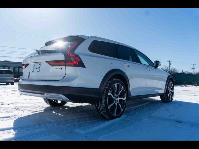 2025 Volvo V90 Cross Country Ultra