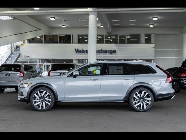 2025 Volvo V90 Cross Country Ultra