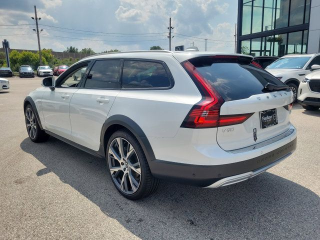 2025 Volvo V90 Cross Country Ultra