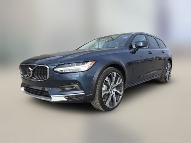 2025 Volvo V90 Cross Country Ultra