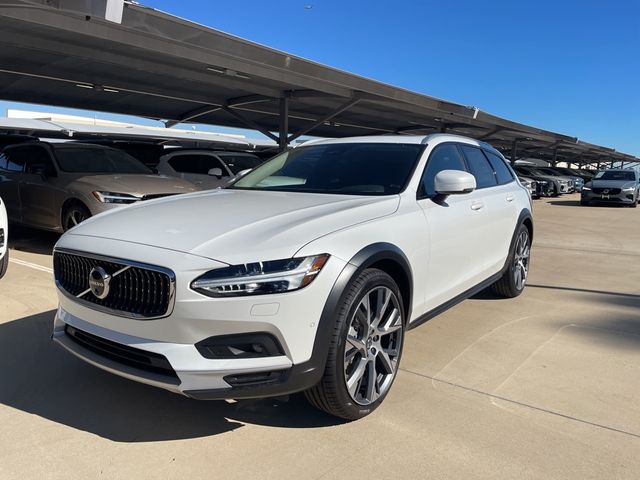 2025 Volvo V90 Cross Country Ultra