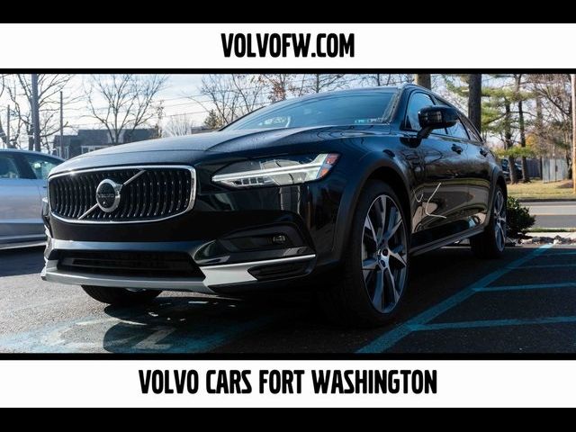 2025 Volvo V90 Cross Country Ultra