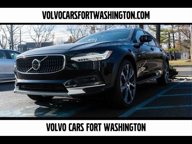 2025 Volvo V90 Cross Country Ultra