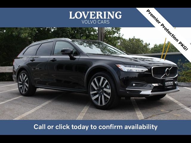 2025 Volvo V90 Cross Country Plus