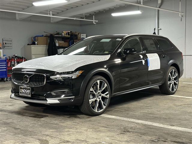 2025 Volvo V90 Cross Country Ultra