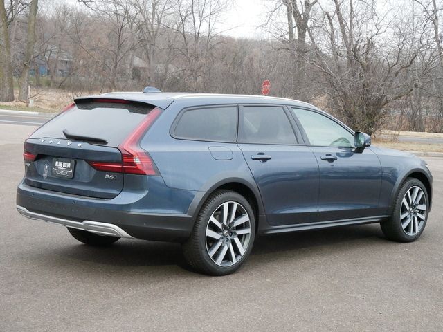 2025 Volvo V90 Cross Country Ultra