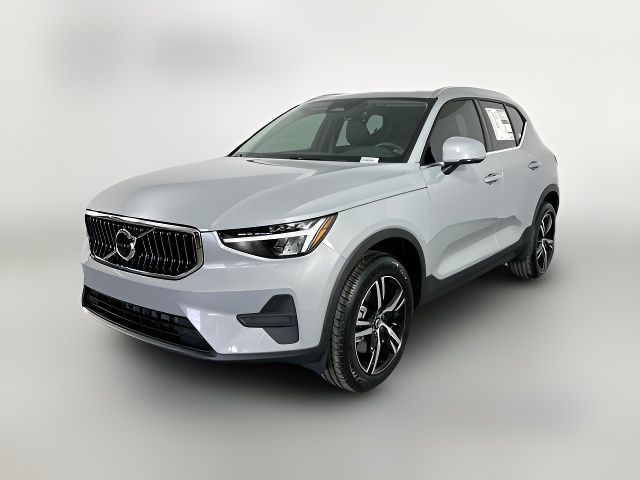 2025 Volvo XC40 Core Bright Theme