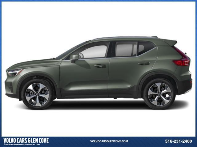 2025 Volvo XC40 Core Bright Theme